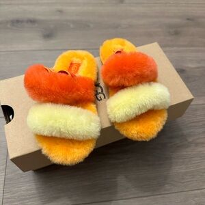 UGG girls Oh Yeah Slides NWT
